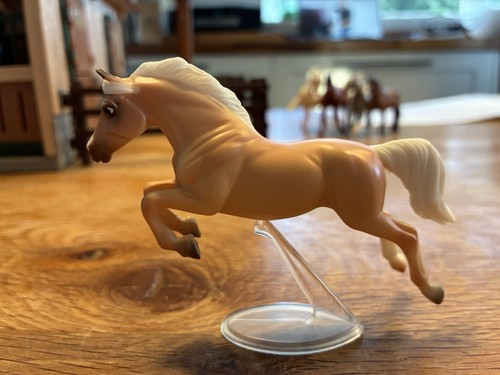 Breyer warm blood - warm, jumper