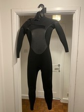 Brand New Women’s Xcel Winter Wetsuit With Hood UK6