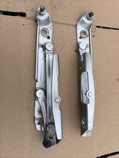 ROVER 75 SALOON BOOT LID HINDGES X 2 IN SILVER MBB CODE ORIGINAL ROVER PARTS