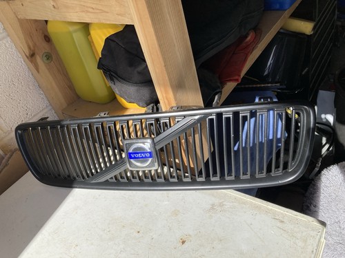 Volvo v70 2006 front bumper - v70,