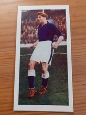 Famous Footballers by Chix S2 #31 - D. Hickson (Huddersfield) (1956)