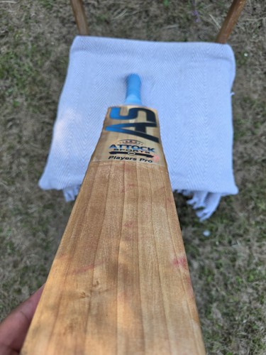 Cricket bat full size - bat, size.
