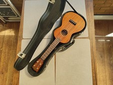 Mahalo U320c Mahogany Concert