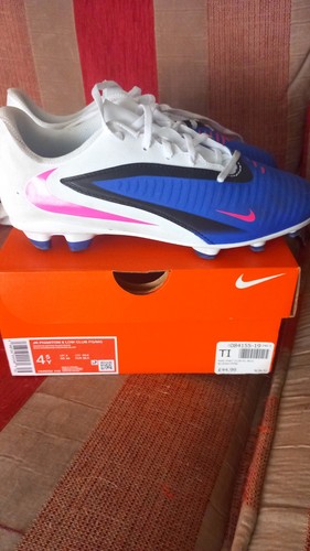 Kids size nike phantom - kids,