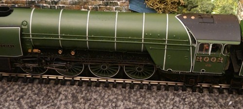 Hornby r30350ss lner class - hornby,