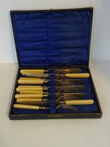Antique cased 12pc - 12pc, set