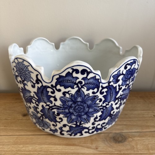 Blue white floral jardiniere - &,