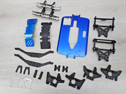 Traxxas maxx job lot - traxxas, inc