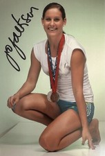 JOANNE JACKSON HAND SIGNED 6X4