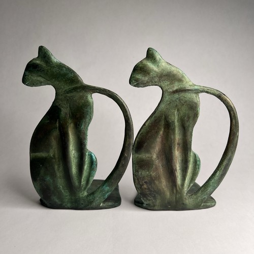 Vintage brass cat bookends - brass, art