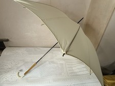 RETRO /VINTAGE STYLE