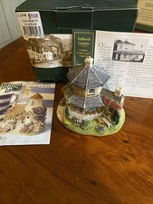 Lilliput Lane Tollbooth