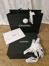 Chanel magnetic empty handbag - chanel,