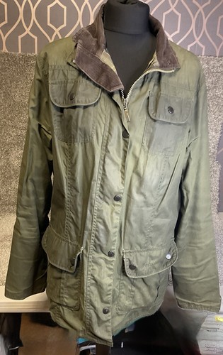 Barbour olive green flyweight