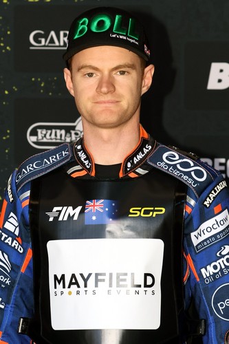 Brady kurtz - kurtz, (australia)