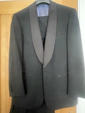 Stunning Moss bros Dinner Suit