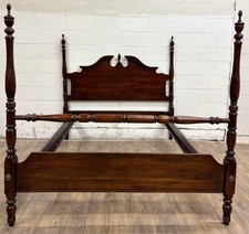 Vintage Queen or Full Size