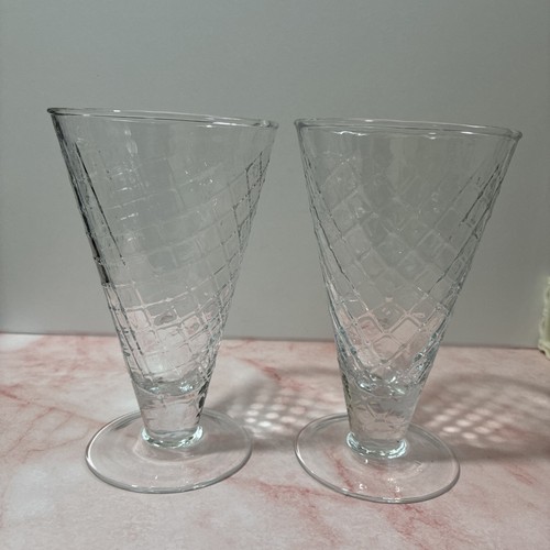 Waffle textured glass ice - glass,