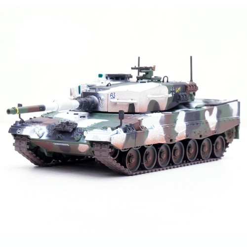Panzerkampf military tank - 1:72,