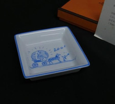Hermes Paris Accessory mini Tray Carriage Earth Ashtray Porcelain Plate w/box