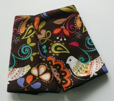 BABY CARRIER DRIBBLE/SUCK