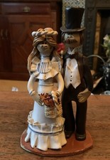 A Charming Laura Dunn 1982 Ceramic Figure Of A Bride and Groom
