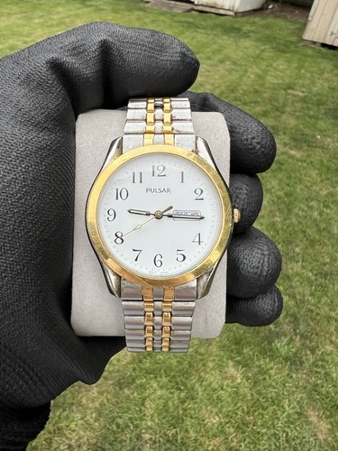 Vintage pulsar quartz men - pulsar, men’s