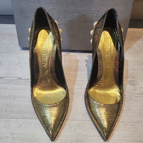 Alexander mcqueen gold heels - gold,