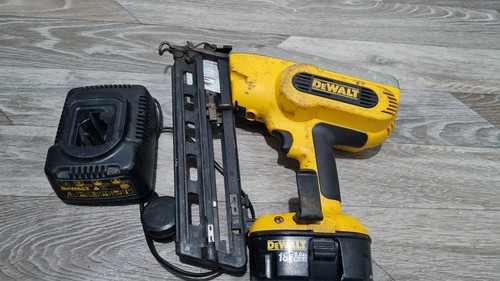 Dewalt 18v second fix nail - second,