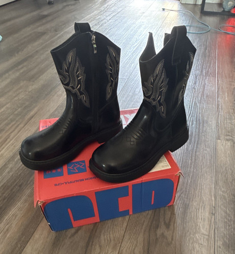 Red girl lady black - black, western