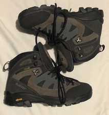 HI-TEC Pair of Walking Boots with Vibram Soles Size UK 6 Excellent Condition