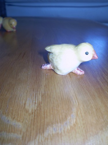 Beswick chicken running - beswick,