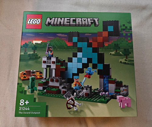Brand new lego minecraft 21244 - new,