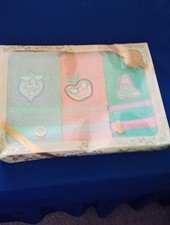 Set Of 3 Small Embroidered Hand Towels BNIB