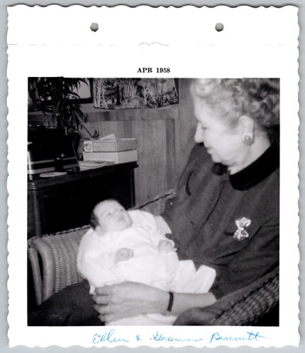 Vtg snapshot woman holding - b&w,