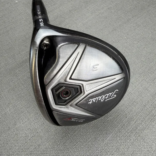 Titleist 915f fairway wood - 3,