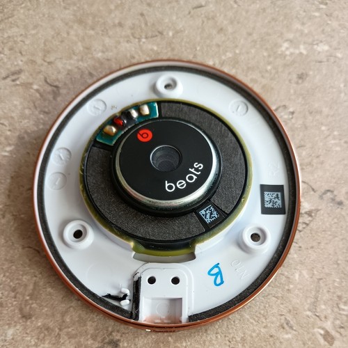 Beats solo speaker driver - beats,