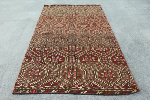 Vintage 9x8 large rug - large,