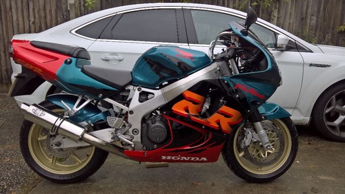 Honda cbr900rr fireblade 99 - cbr900rr, 96-99