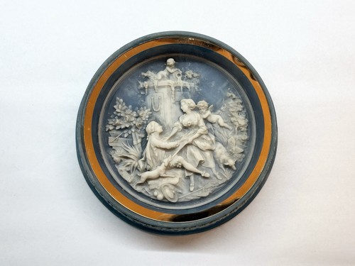 Vtg blue incolay - blue, cupid