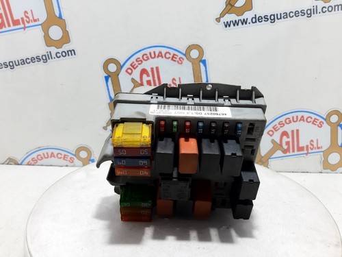 46760257 122295 fuse relay box