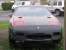 Pontiac Fiero 1988 braking all parts, 3 door handell screws.