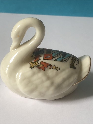 Torquay crested china - crested, swan