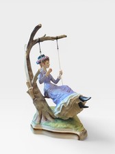 ROYAL WORCESTER 'ALICE'