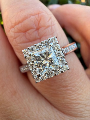 18k white gold 1ct natural