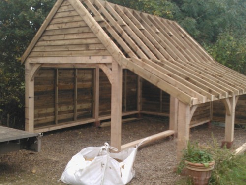 Bay oak framed garage car - 1, /