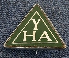 YHA Vintage Enamel Pin Badge Youth Hostel Association Green/Silver Toned