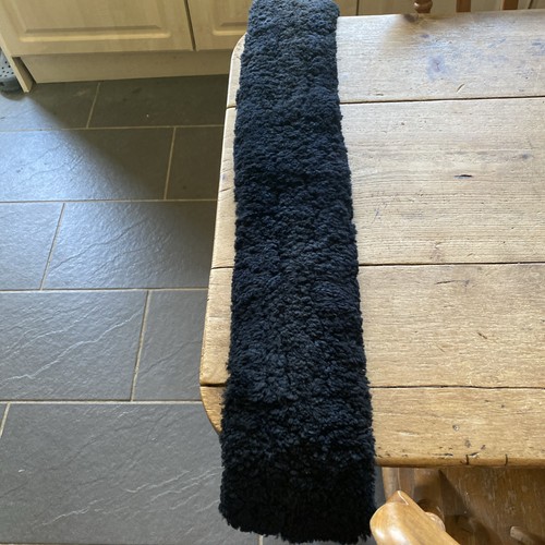 Gorgeous soft lambs wool girth - soft,