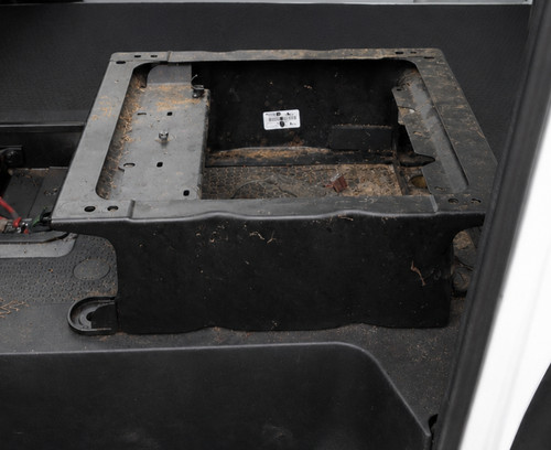 Single passenger seat base