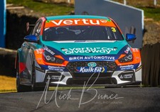 BTCC #3 Tom Chilton Hyundai